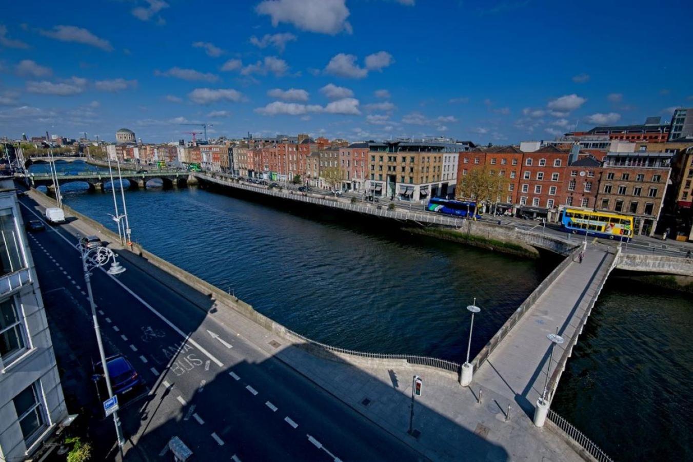 Wellington Temple Bar Hotell Dublin Eksteriør bilde