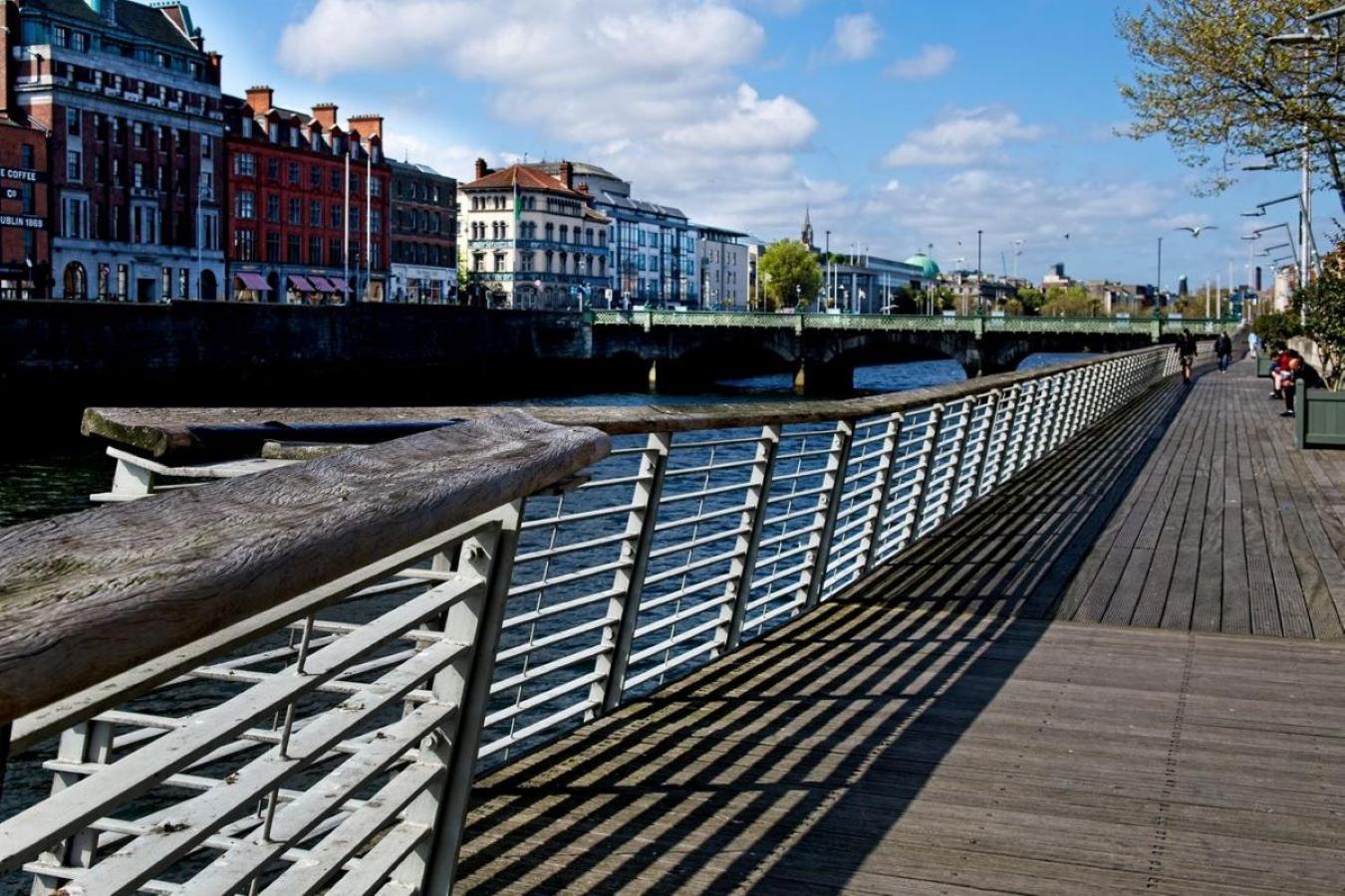 Wellington Temple Bar Hotell Dublin Eksteriør bilde